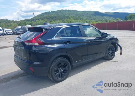 2022 Mitsubishi Eclipse Cross Le S-Awc z USA, uszkodzony, nr VIN JA4ATVAA9NZ014492